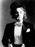 marlene-dietrich-portraitc-1930s.jpg